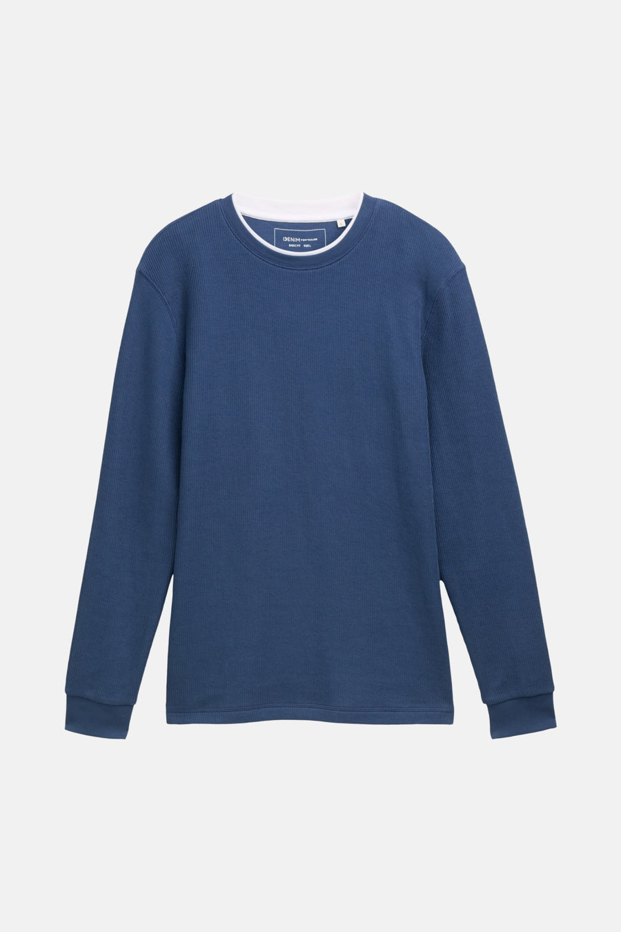 Blauw geribbeld T-shirt met lange mouwen en witte ronde hals.
