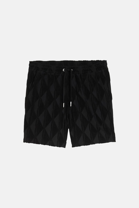Zwarte short van TOM TAILOR met reliëf ruitpatroon, witte trekkoorden en steekzakken.