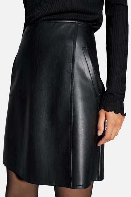 Rok (kort) zwart - OPUS