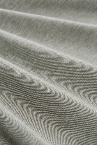 Groene korte mouwen t-shirt van TOM TAILOR, close-up van fijne ribstructuur en zachte stoftextuur
