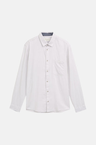 Wit, katoenen overhemd met lange mouwen.