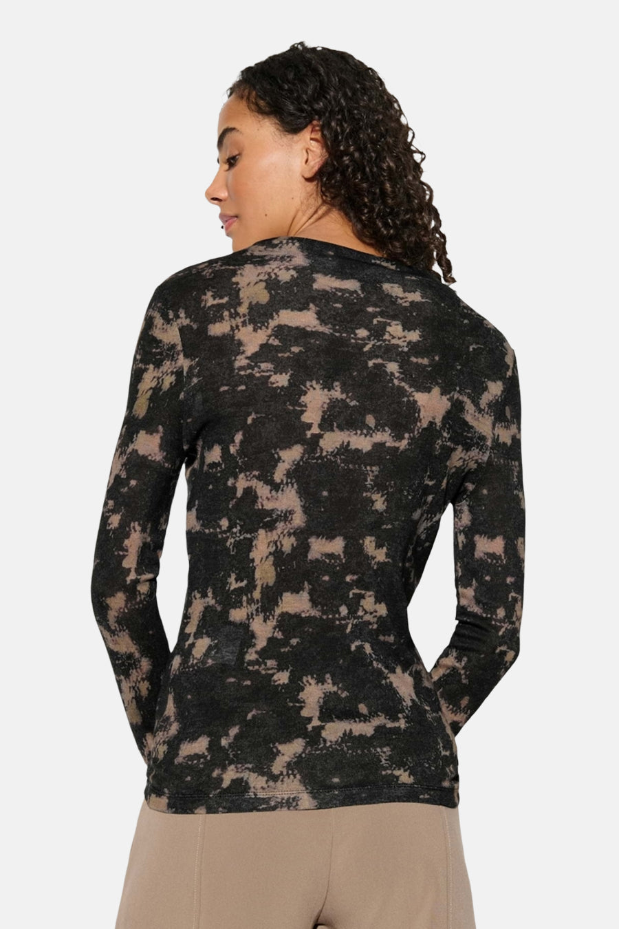 Pull col O noir - OPUS