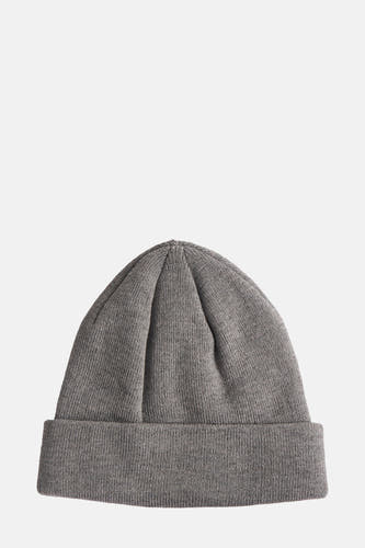 Grijze muts van ACCESSORIES BY JACK & JONES, met een omgeslagen rand en ribgebreide textuur.