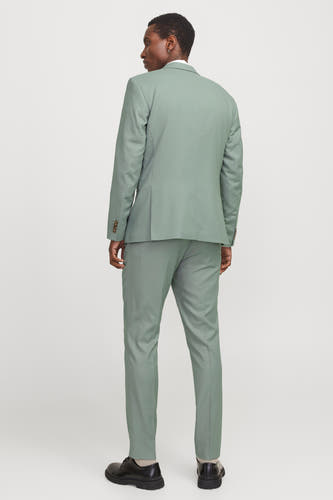 Blazer vert de PREMIUM by JACK & JONES, vu d'arrière, avec des boutons sur les manches.