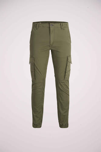 Pantalon de travail vert de JACK & JONES JEANS INTELLIGENCE, avec des poches sur les jambes et des bordures élastiques au niveau des chevilles.