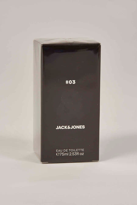 Parfum noir d'ACCESSORIES BY JACK & JONES avec le texte '#03' et 'eau de toilette'.