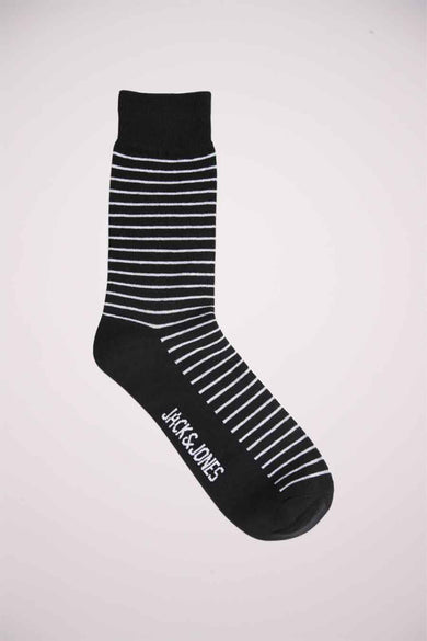 Zwarte sokken van ACCESSORIES BY JACK & JONES, met witte horizontale strepen over de hele sok.