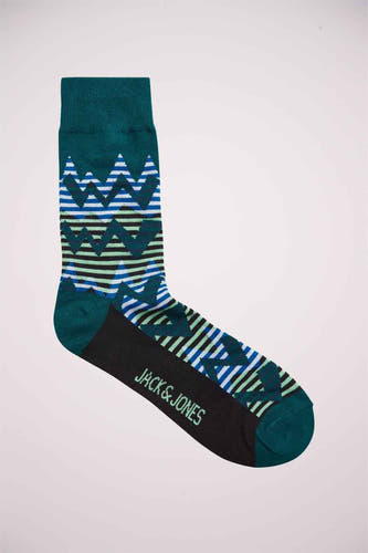 Groene sokken van ACCESSORIES BY JACK & JONES met zigzagpatroon en zwarte hiel.