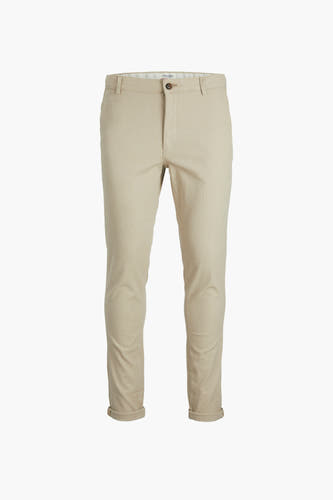 Beige chino van JACK & JONES JEANS INTELLIGENCE, met subtiele textuur en opgerolde broekspijpen.