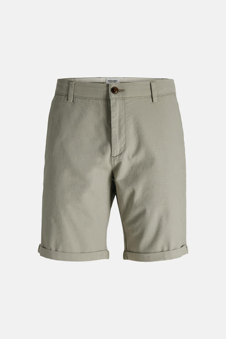 Kaki short van JACK & JONES JEANS INTELLIGENCE, met omgeslagen pijpen en een subtiele textuur.