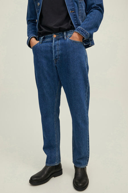 Straight jeans - mid blue denim
