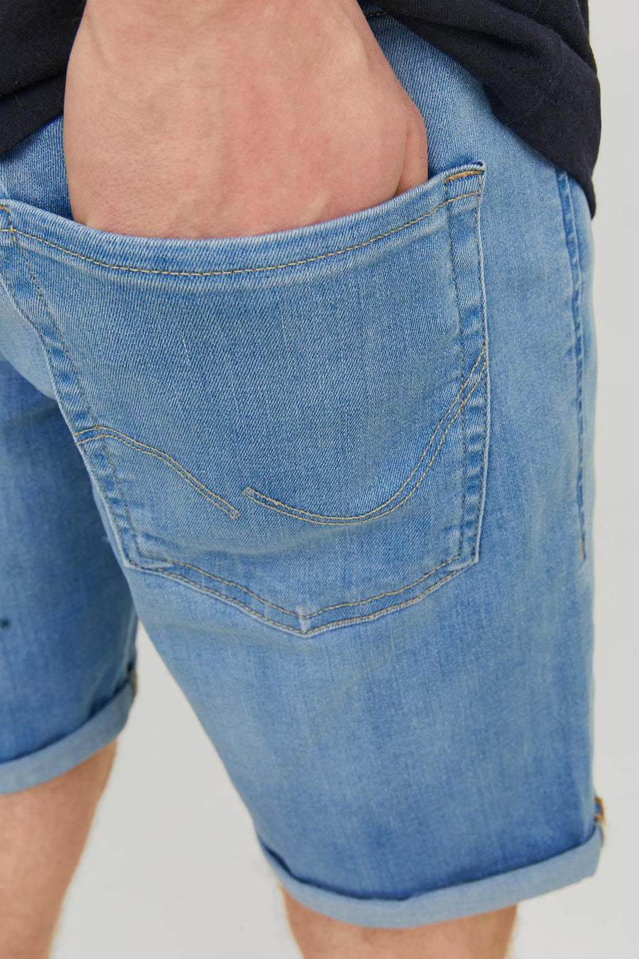Short - mid blue denim