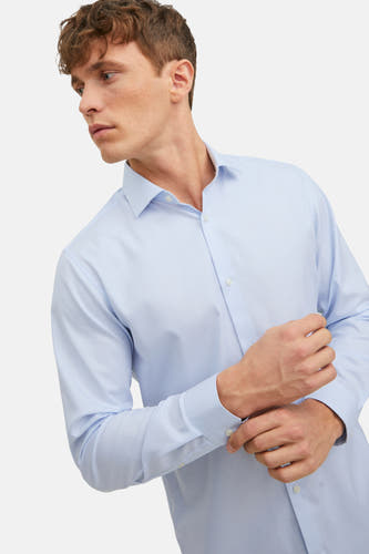 Lichtblauw overhemd met lange mouwen van PREMIUM by JACK & JONES, gestikt katoen, knoopsluiting, model in zijprofiel
