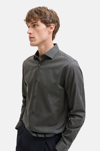 Grijs overhemd met lange mouwen van PREMIUM by JACK & JONES, gezien in profiel, met knoopsluiting en effen design.
