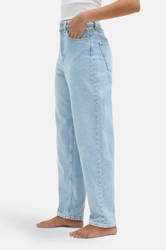 LISBON - light blue denim