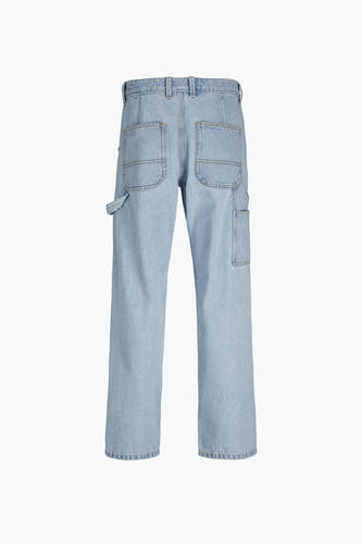Jean en denim bleu clair large de JACK & JONES JEANS INTELLIGENCE, avec des poches et une boucle à outils sur l'arrière.