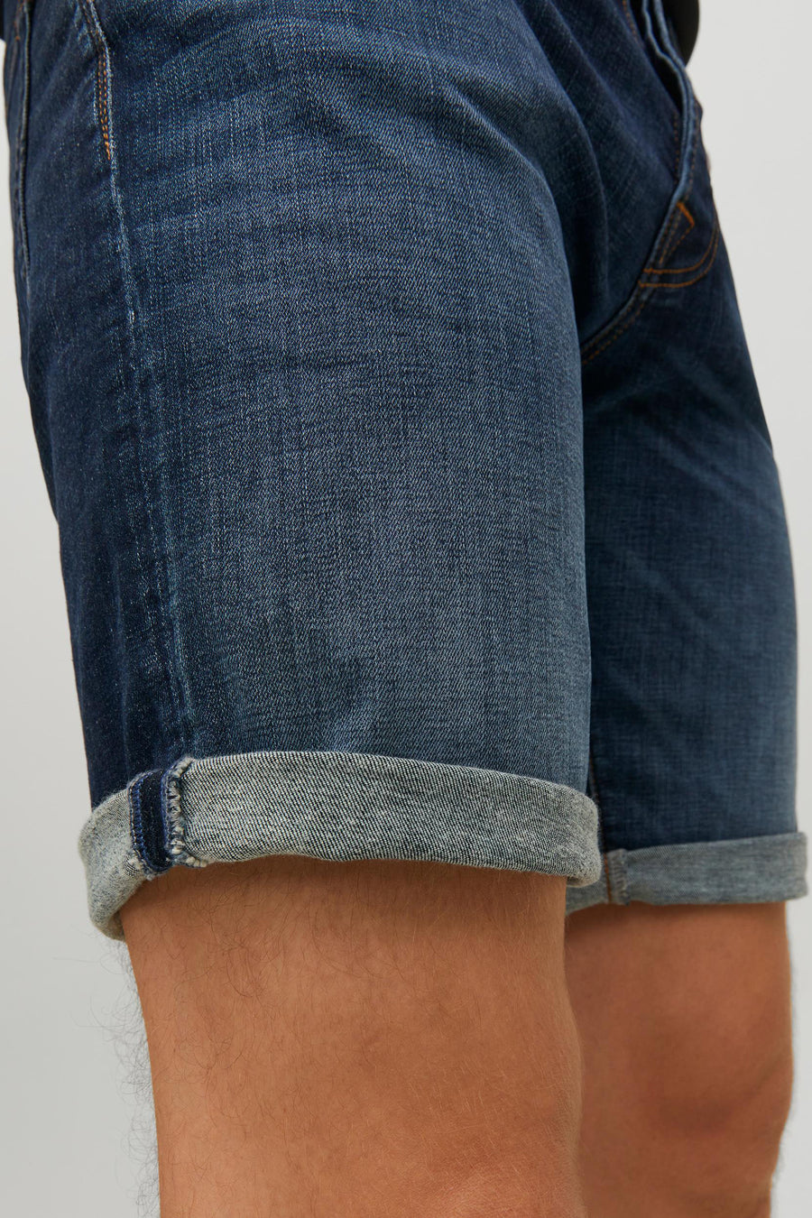 Short - mid blue denim