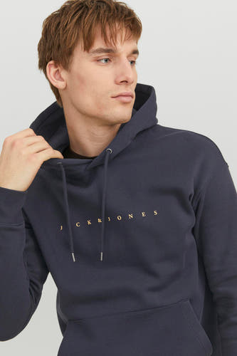 Blauwe sweater met kap van ORIGINALS BY JACK & JONES, met trekkoorden en logo in het midden.