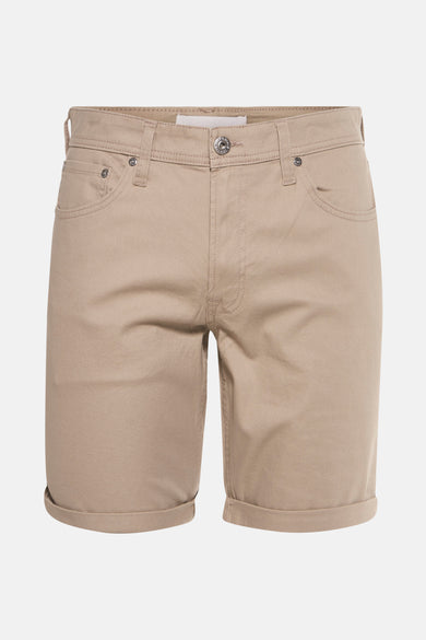 Beige short van JACK & JONES JEANS INTELLIGENCE, met omgeslagen pijpen en zakken.
