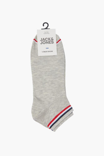 Grijze sokken van ACCESSORIES BY JACK & JONES met rode en blauwe strepen aan de bovenkant.
