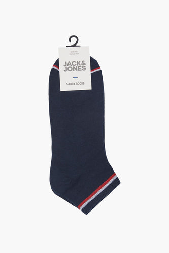 Marineblauwe sokken met rode en witte strepen en een kartonnen label.