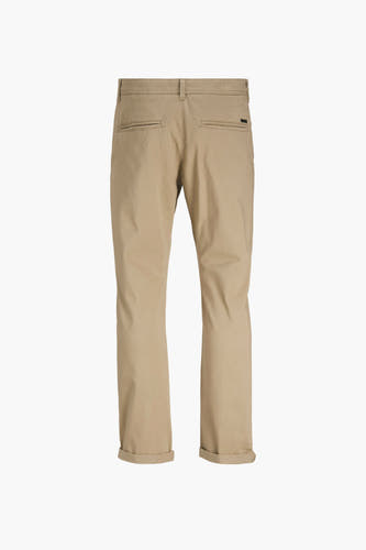 Beige chino van JACK & JONES JEANS INTELLIGENCE, met achterzakken en opgerolde broekspijpen.