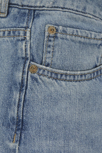 Lichtblauwe denim wide jeans van JJXX, met stiksels en metalen accenten op de zakken.