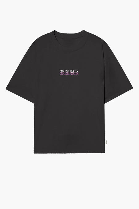 Zwart T-shirt van ORIGINALS BY JACK & JONES, met korte mouwen en een relaxte pasvorm.