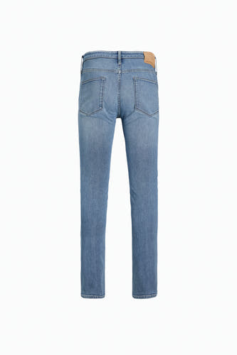 Lichtblauwe skinny jeans van JACK & JONES JEANS INTELLIGENCE, met twee achterzakken en een bruin label op de tailleband.

