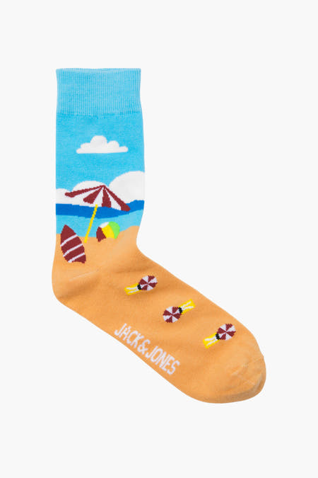 Blauwe sokken van ACCESSORIES BY JACK & JONES met strandafbeelding en logo.