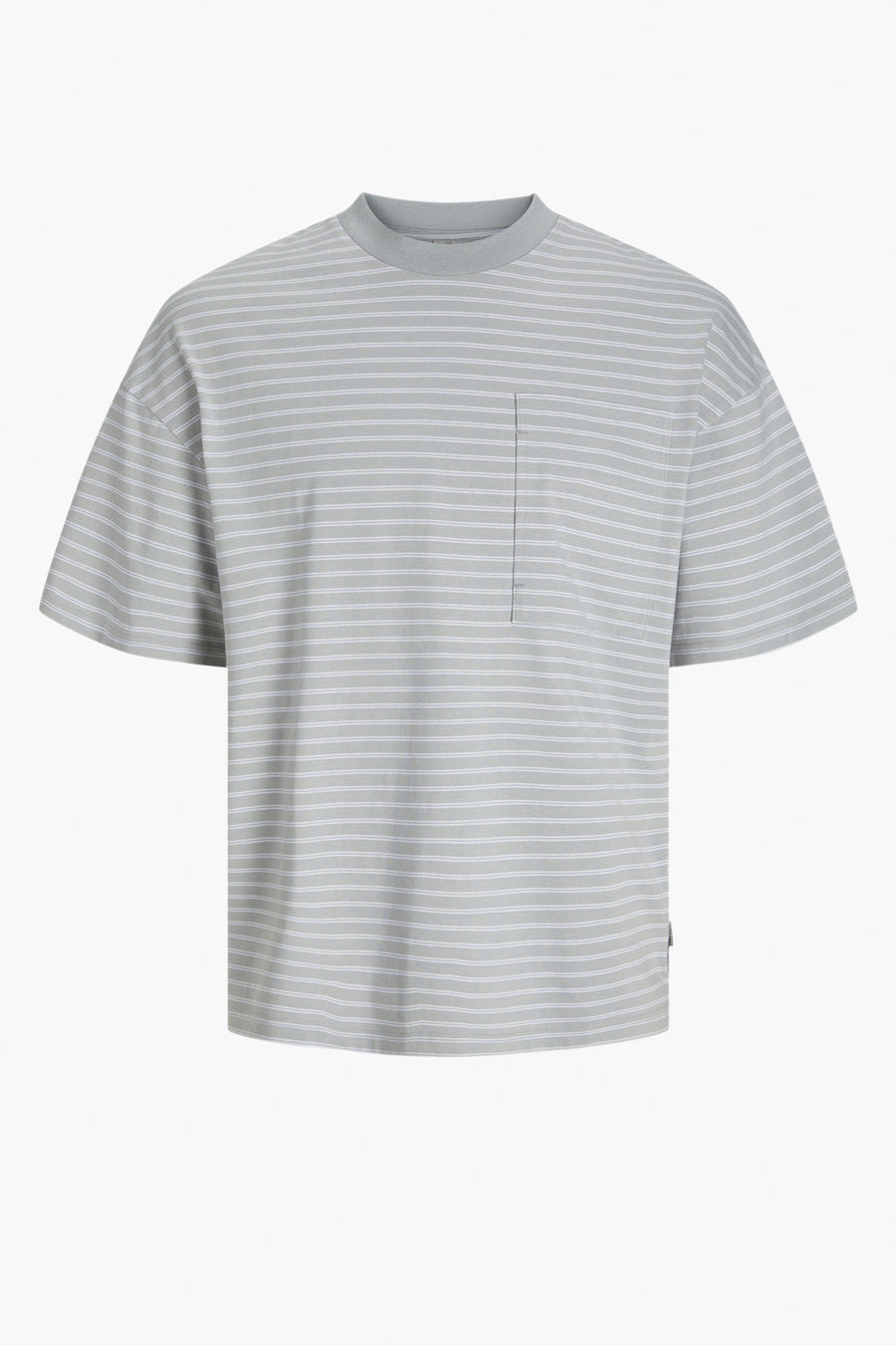 Grijs gestreept T-shirt met borstzak.