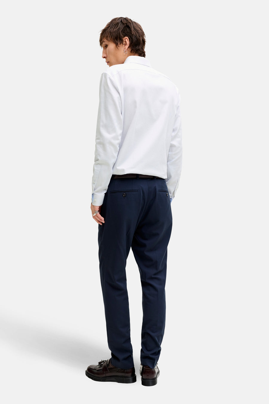 Wit overhemd met lange mouwen van PREMIUM by JACK & JONES, met blauwe manchetten en een knoopsluiting.