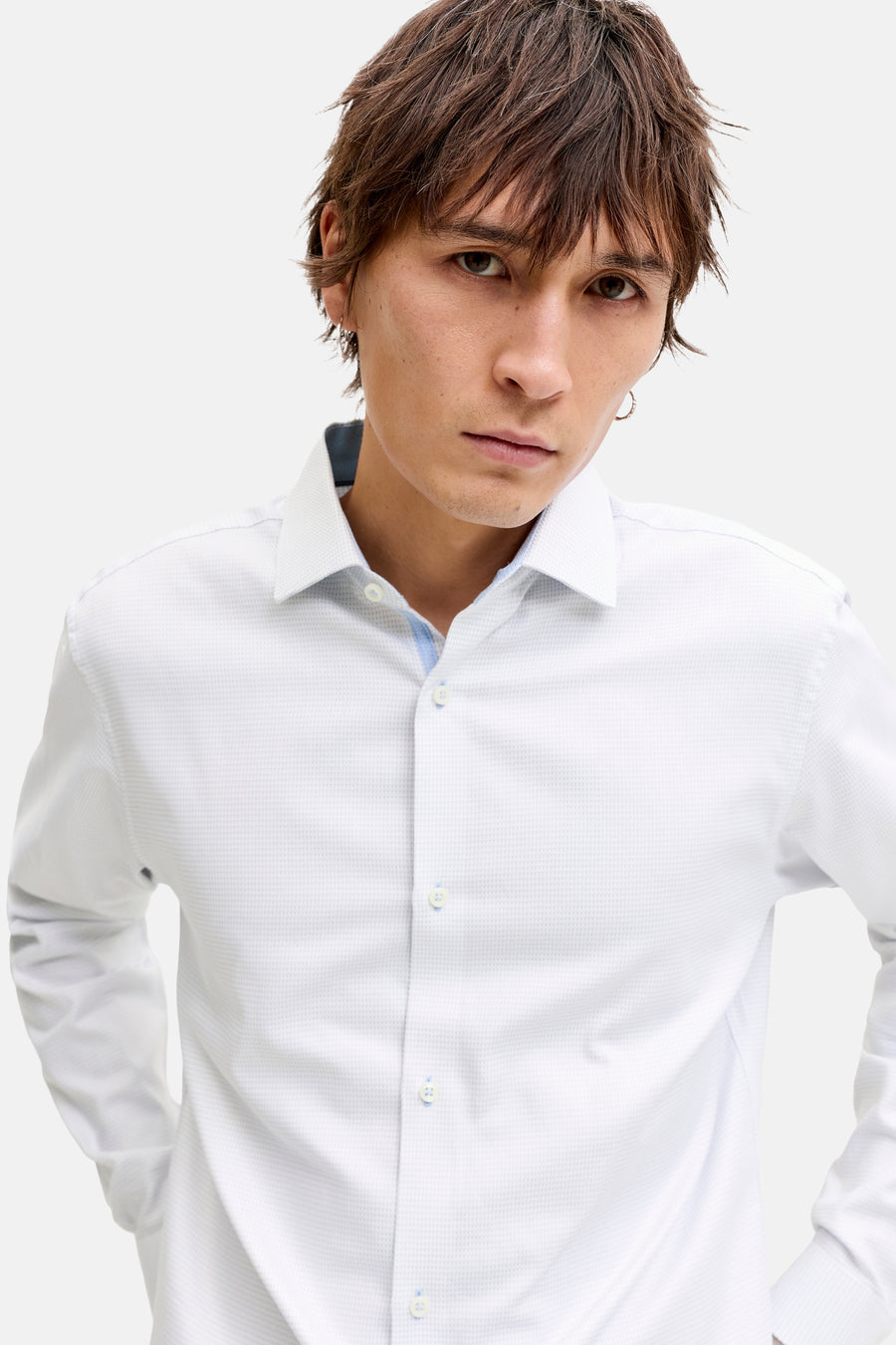 Wit overhemd met lange mouwen van PREMIUM by JACK & JONES, met een subtiel patroon.