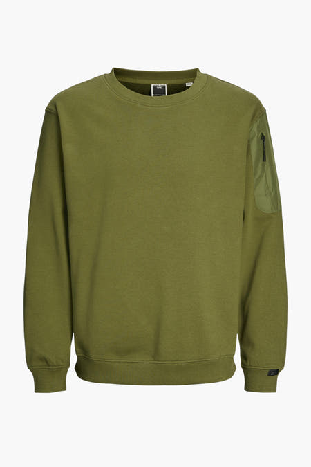 Groene sweater van CORE by JACK & JONES, met ronde hals en een zak op de mouw.