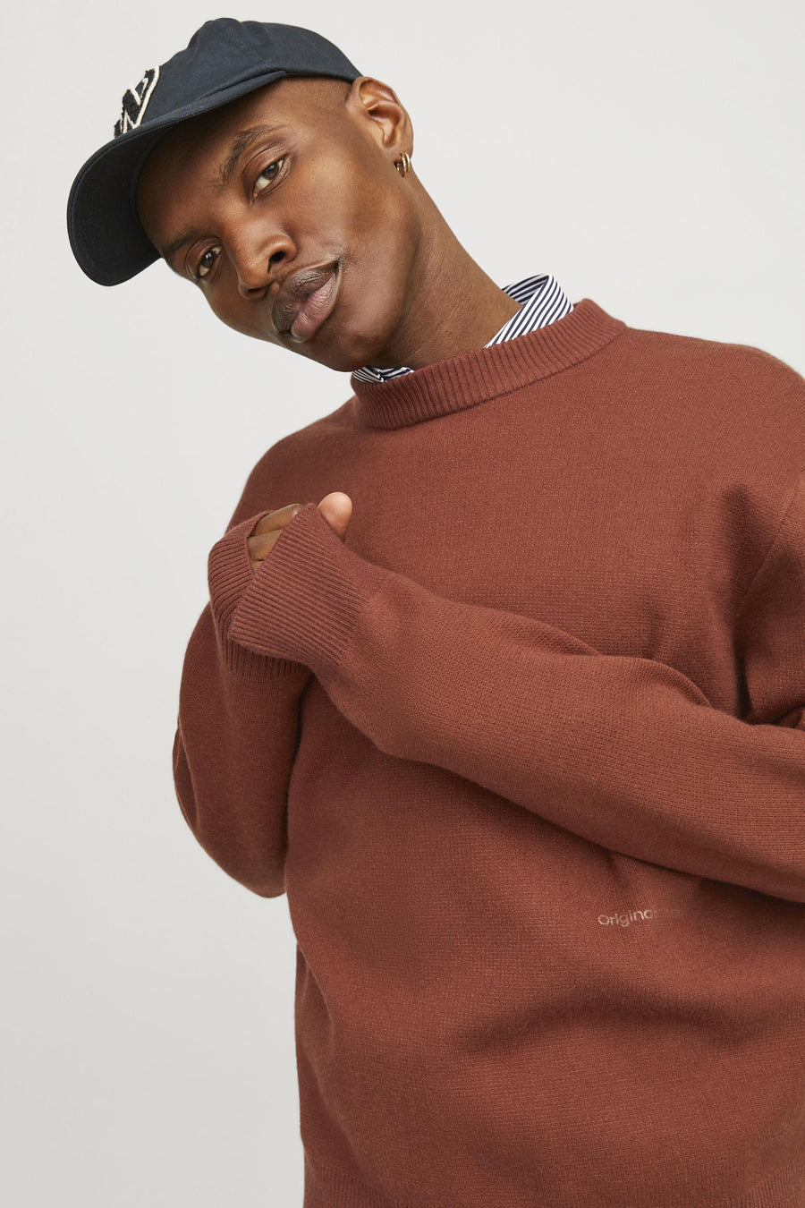 Pull met ronde hals - bruin