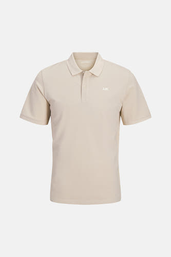 Beige polo van JJREBEL, met korte mouwen en een klassieke kraag.