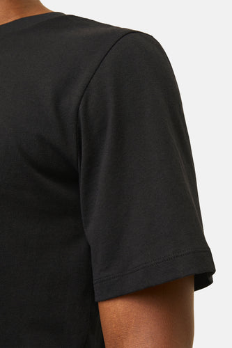 Zwart T-shirt met korte mouwen van ORIGINALS BY JACK & JONES, detailopname van de mouw en schouder.
