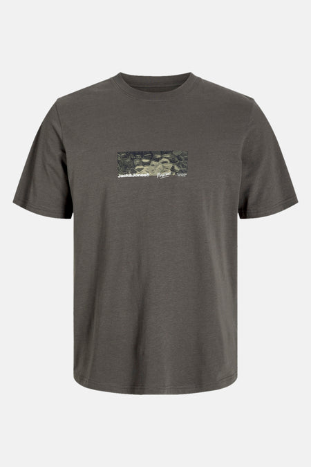 JCOALPHA PRINT TEE SS CREW NECK FST