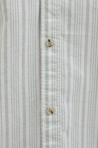 Vert, chemise à carreaux à manches courtes de PREMIUM BLUE par JACK & JONES, avec détail de boutons.
