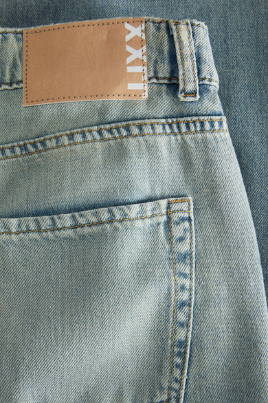 TOKYO - light blue denim