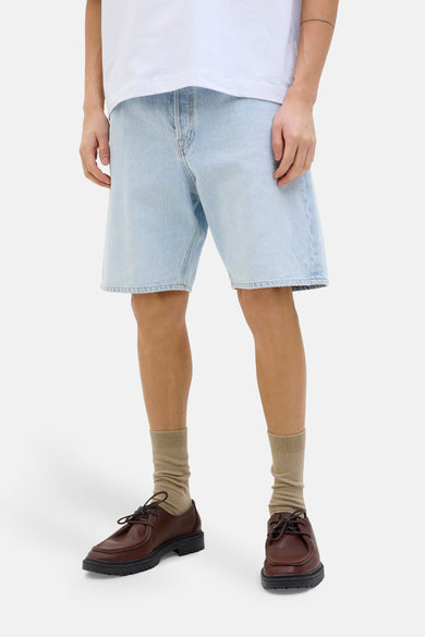 Short - light blue denim