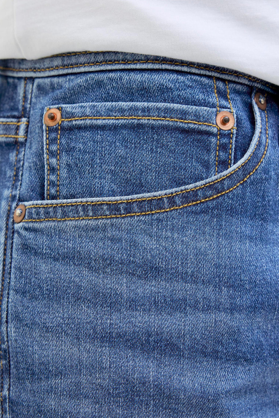 Short - mid blue denim