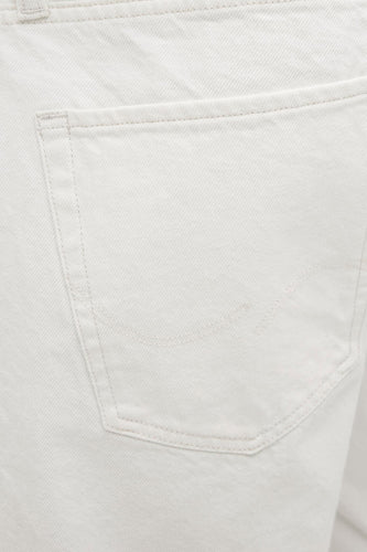 Witte denim broekzak met stiksels.