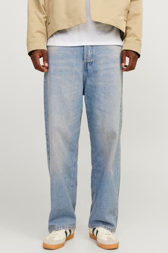 Jeans larges en denim bleu clair de JACK & JONES JEANS INTELLIGENCE, avec un look décontracté.