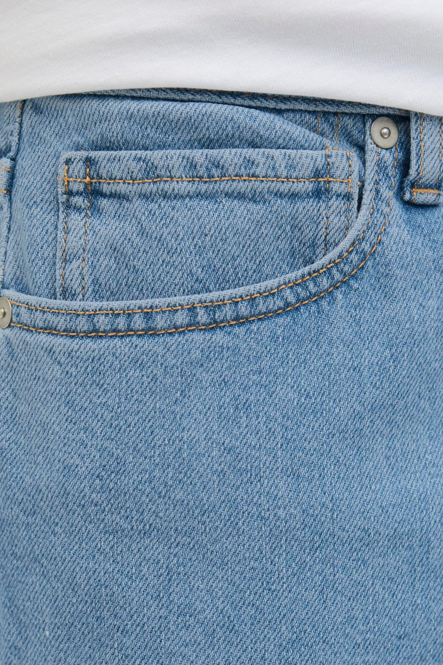 Short - Light blue denim