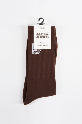 Bruine sokken van ACCESSORIES BY JACK & JONES, met een wit logo detail en een geribbelde textuur.
