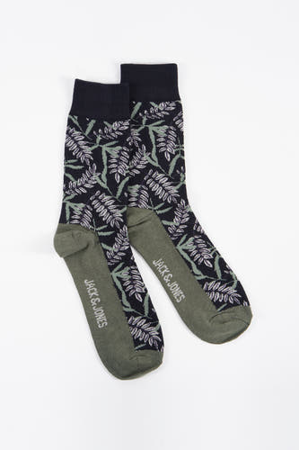 Zwarte sokken van ACCESSORIES BY JACK & JONES, met bladmotief en groene details.