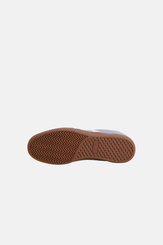 Baskets bleues de ACCESSORIES BY JACK & JONES, avec semelle marron à motif chevrons.