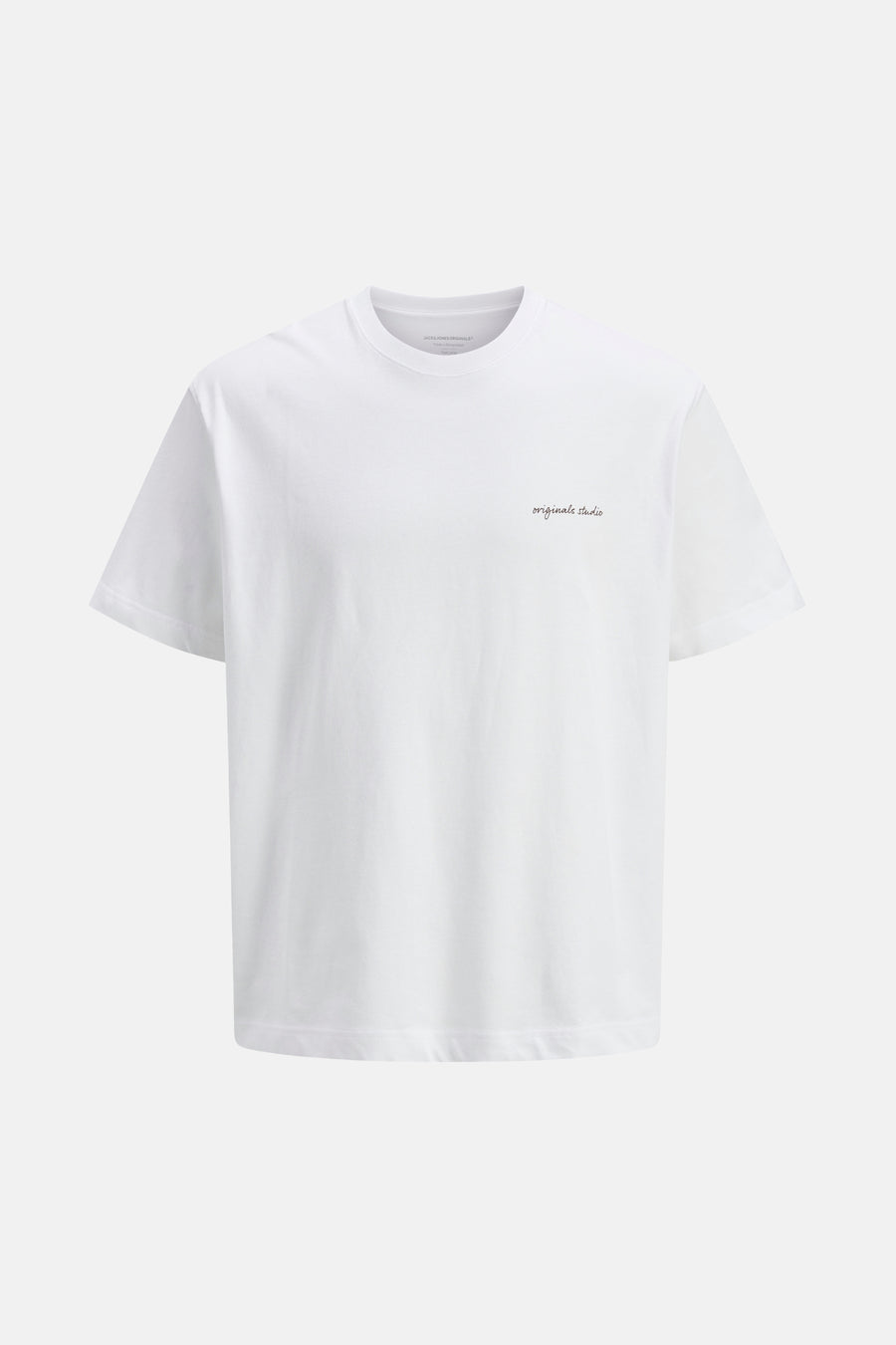 Wit T-shirt met korte mouwen van ORIGINALS BY JACK & JONES, met 'originals studio' in zwarte letters.