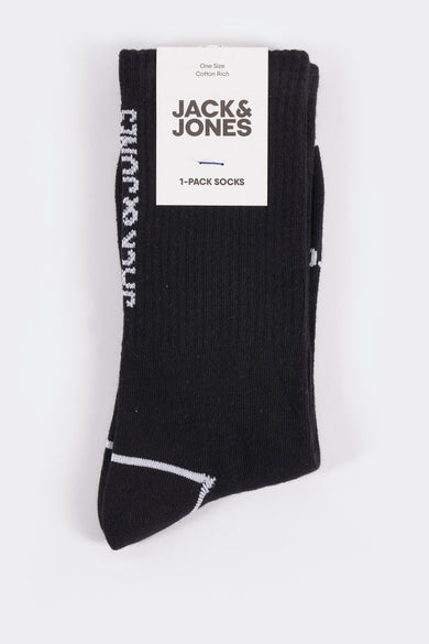Zwarte sokken van ACCESSORIES BY JACK & JONES, met witte accenten aan de boord en de merknaam erop gedrukt.